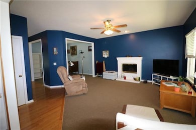 10210 W 51st Terrace, Shawnee, KS 66203 - photo 7