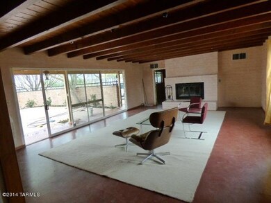 1327 E Kleindale Rd, Tucson, AZ 85719 - photo 7