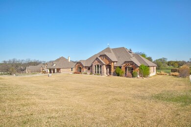 14009 Stacey Valley Dr, Azle, TX 76020 - photo 2