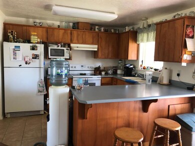 283 West St, Merlin, OR 97532 - photo 4