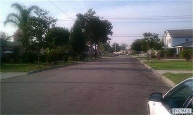 Beautiful quite neighborhood