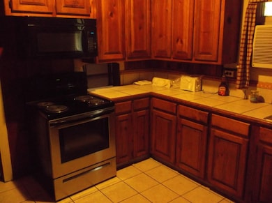 2056 McComb Holmesville Rd, McComb, MS 39648 - photo 3