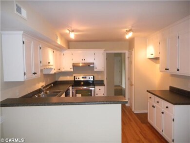 4705 Rollingwood Ln, Glen Allen, VA 23060 - photo 4