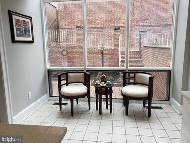 8049 Rising Ridge Rd, Bethesda, MD 20817 - photo 5