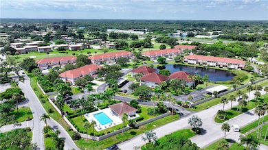 295 Grand Royale Cir unit 202, Vero Beach, FL 32962 - photo 2