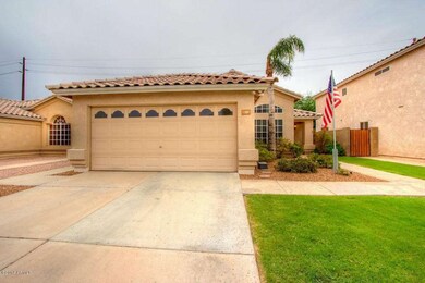 3 - Phenomenal curb appeal