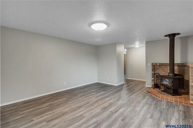 5335 Red Leaf Dr S, Salem, OR 97306 - photo 6