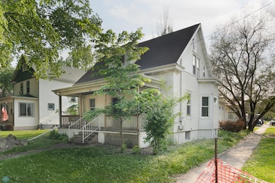 824 9th St N, Fargo, ND 58102 - photo 3