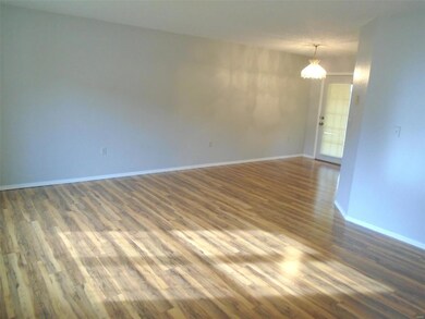 1107 Jacquelyn Ct, Maryville, IL 62062 - photo 2