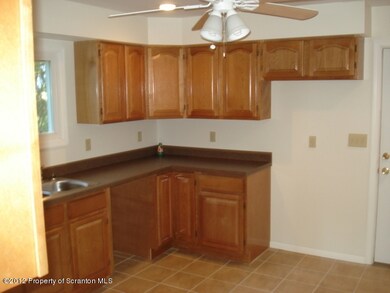 1448 Saint Ann St unit 17, Scranton, PA 18504 - photo 5