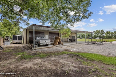 1054 Preston Broussard Rd, Breaux Bridge, LA 70517 - photo 3