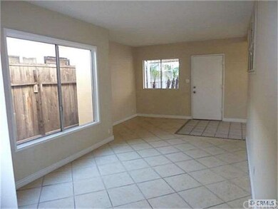 LR facing Front Entry Door