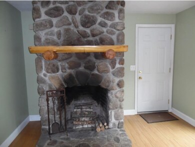 22 Squirrel Dr, Auburn, NH 03032 - photo 4