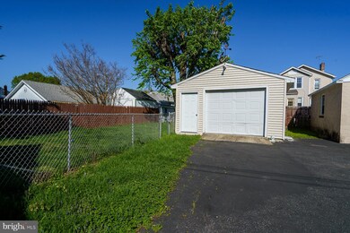 111 W Forrestview Rd, Brookhaven, PA 19015 - photo 3