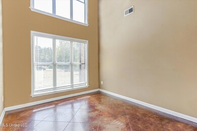 Dining / Living Room