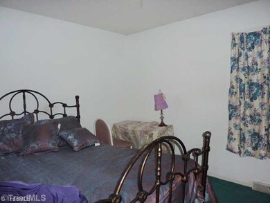 2nd Bedroom.