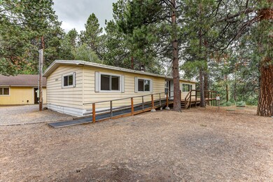 18854 Shoshone Rd, Bend, OR 97702 - photo 2