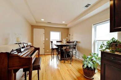 941 N Honore St, Chicago, IL 60622 - photo 5