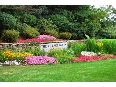 11 Spyglass Point Cir, Bedford, NH 03110 - photo 2