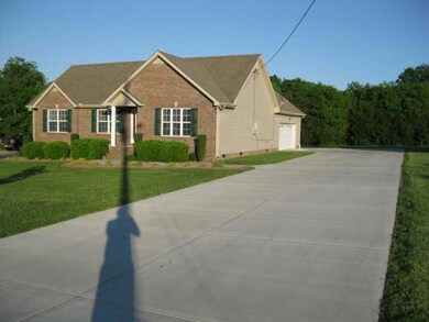 841 TODD AVENUE OFFER LOCATION, SIZE STYLE 