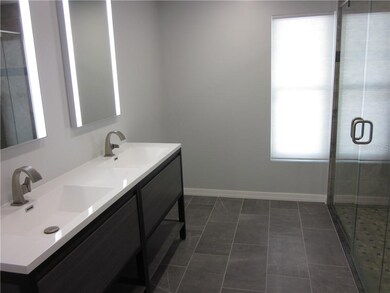 BEAUTIFULLY REMODELED MASTER BATH!