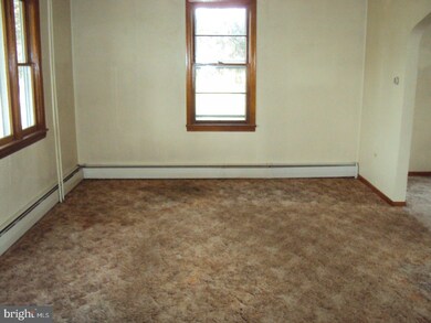 156 Honeyhole Rd, Drums, PA 18222 - photo 3