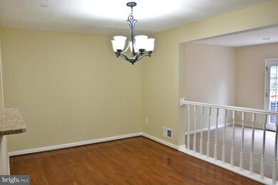 13919 Carthage Cir, Burtonsville, MD 20866 - photo 6