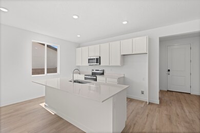 2148 W 3930 S unit Cord 19, Hurricane, UT 84737 - photo 6