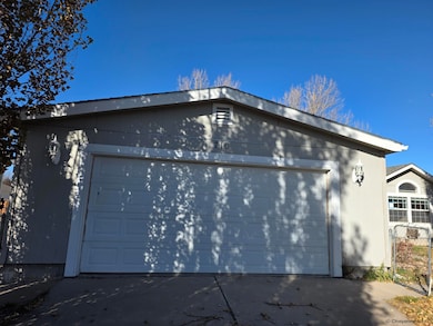 710 E Allison Rd, Cheyenne, WY 82007 - photo 2