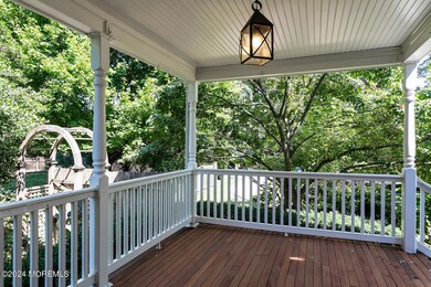 Front Entrance/Porch