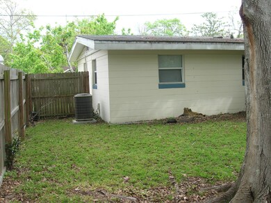 2130 Bills Dr, Jacksonville, FL 32210 - photo 6