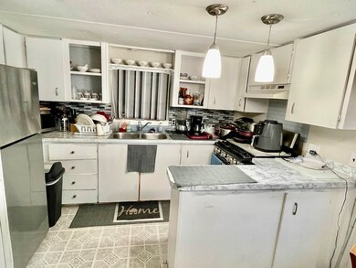 28 Ponderosa Ave, Nashua, NH 03062 - photo 4