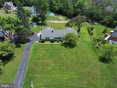 410 Hempstead Cir, Newtown Square, PA 19073 - photo 3