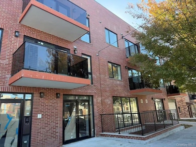 165-02 Sanford Ave unit 203, Flushing, NY 11358 - photo 2