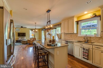 7143 Norris Ave, Sykesville, MD 21784 - photo 6