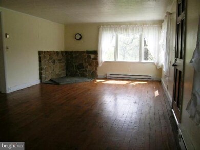 1095 Cups Hollow Rd, Augusta, WV 26704 - photo 3