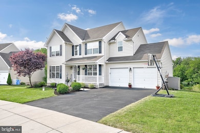 1808 Stoneford Ln, Palmyra, PA 17078 - photo 2