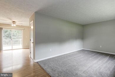 5815 Dale Dr, Sykesville, MD 21784 - photo 3