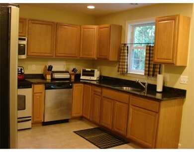 59 Power St, Uxbridge, MA 01569 - photo 3