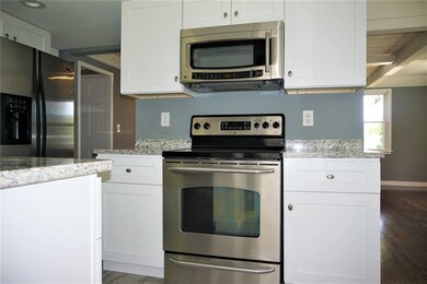 14 Lowell Dr, Johnston, RI 02919 - photo 7