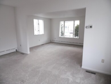 29 Fulton St, Pittston, PA 18640 - photo 7