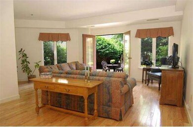 100 Fulton St unit 2Q, Boston, MA 02109 - photo 2