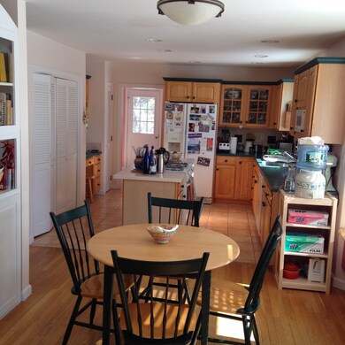 99 Skiffs Ln, Vineyard Haven, MA 02568 - photo 7