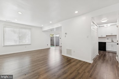 60 Cable Hollow Way unit 38-3, Upper Marlboro, MD 20774 - photo 4