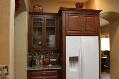 10451 E Irwin Cir unit 2, Mesa, AZ 85209 - photo 3