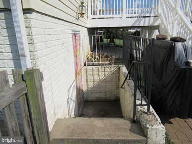 17 Kwanzan St, Taneytown, MD 21787 - photo 5