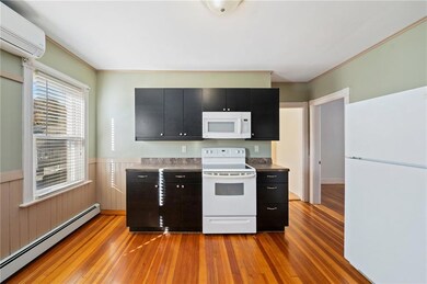 105 Oakland Ave unit 2, Pawtucket, RI 02861 - photo 4