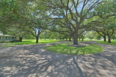 506 County Road 133a, Alvin, TX 77511 - photo 5