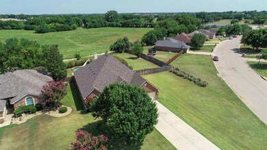 302 Wintergreen Ct, Weatherford, TX 76085 - photo 3