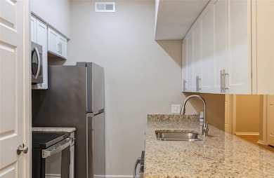 5750 Phoenix Dr unit 27, Dallas, TX 75231 - photo 5